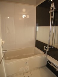 コルクフロアで温かみのある空間に コルクフロアで温かみのある空間に